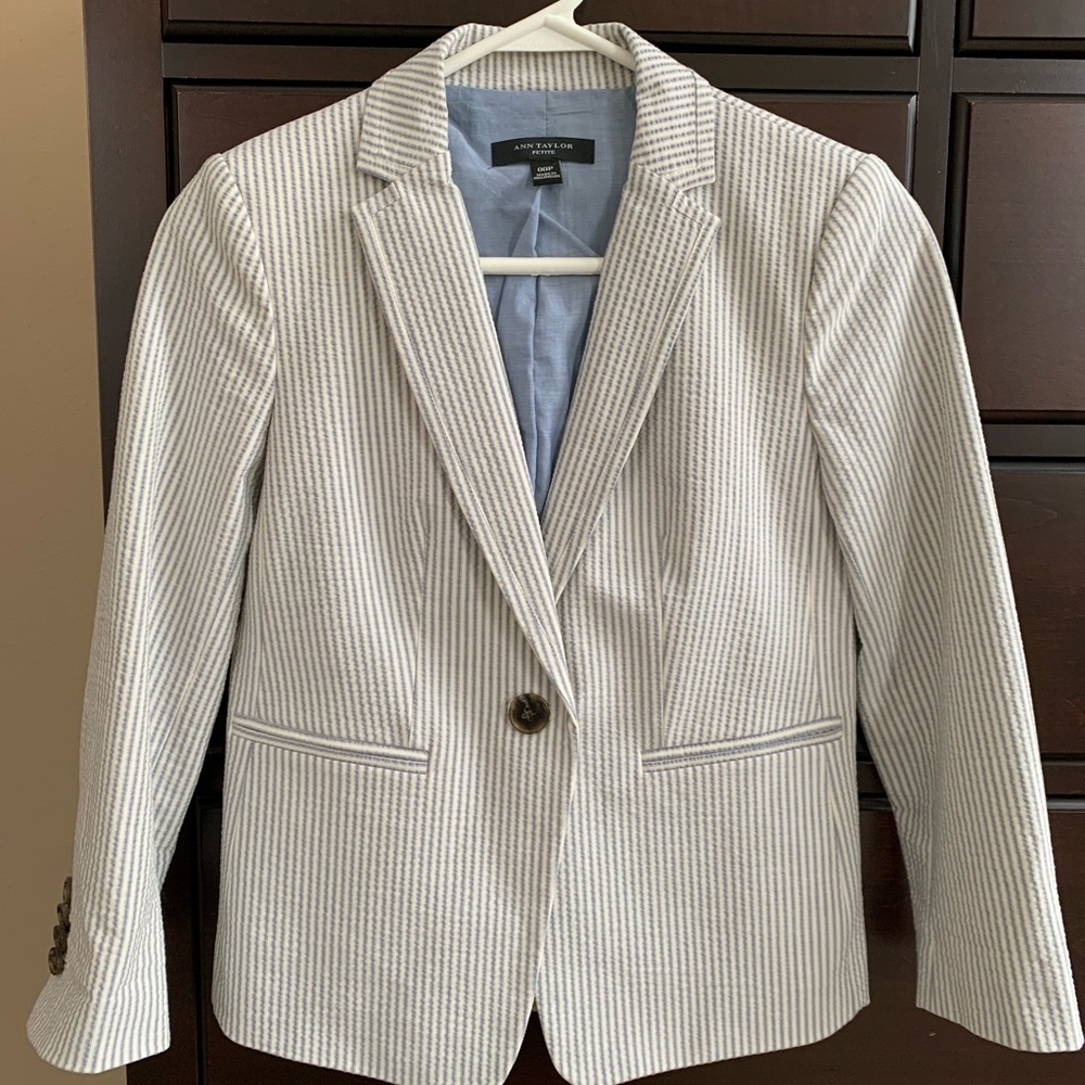Ann Taylor one button blazer petite p00